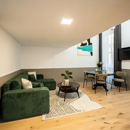 Apartmán Garden Retreat For Two! Brand New Ii